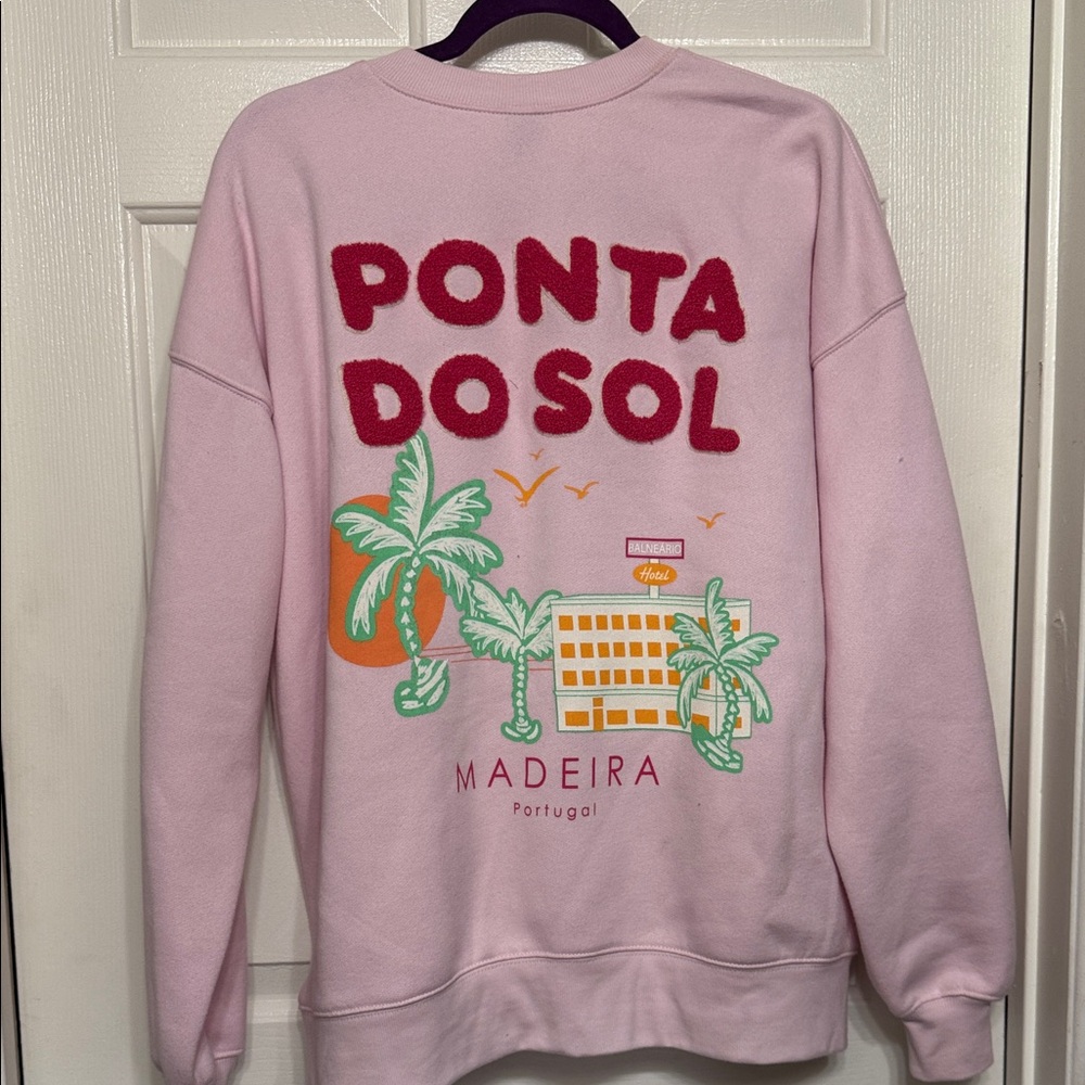 Gildan Pink Graphic Women's Sweater